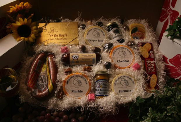 Gift Box #6: Amish Country Sampler Gift Box