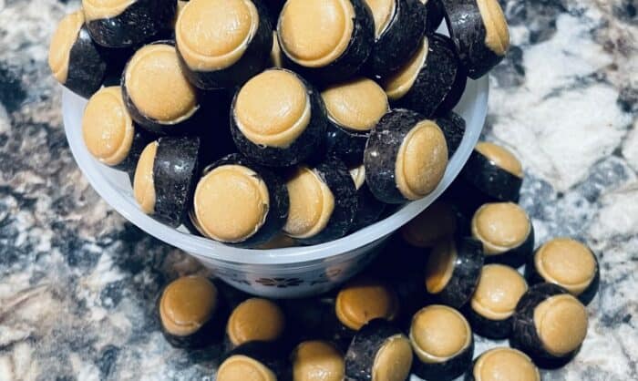 Mini Chocolate Buckeyes